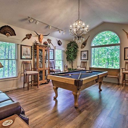 Eclectic Cabin With Hot Tub 1 Mi To Ober Gatlinburg Εξωτερικό φωτογραφία