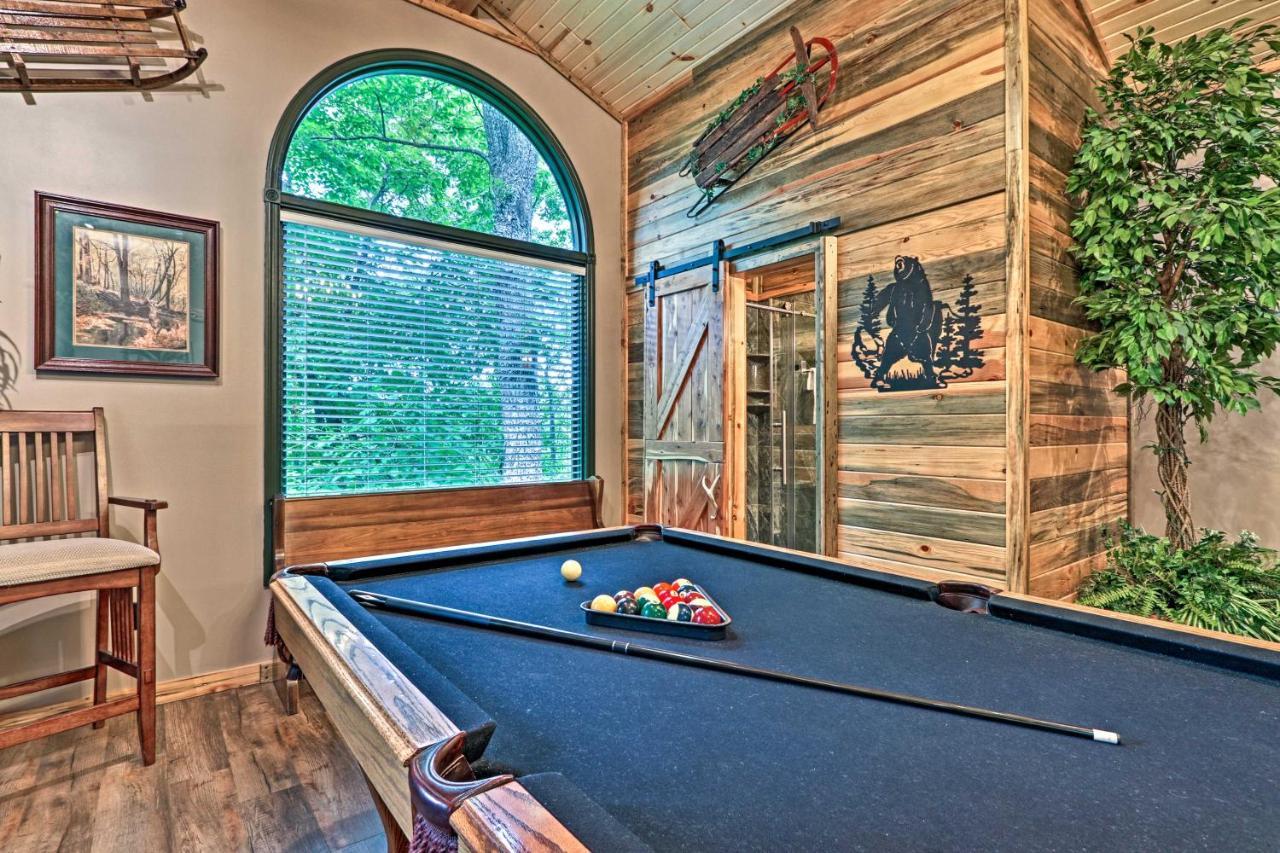 Eclectic Cabin With Hot Tub 1 Mi To Ober Gatlinburg Εξωτερικό φωτογραφία