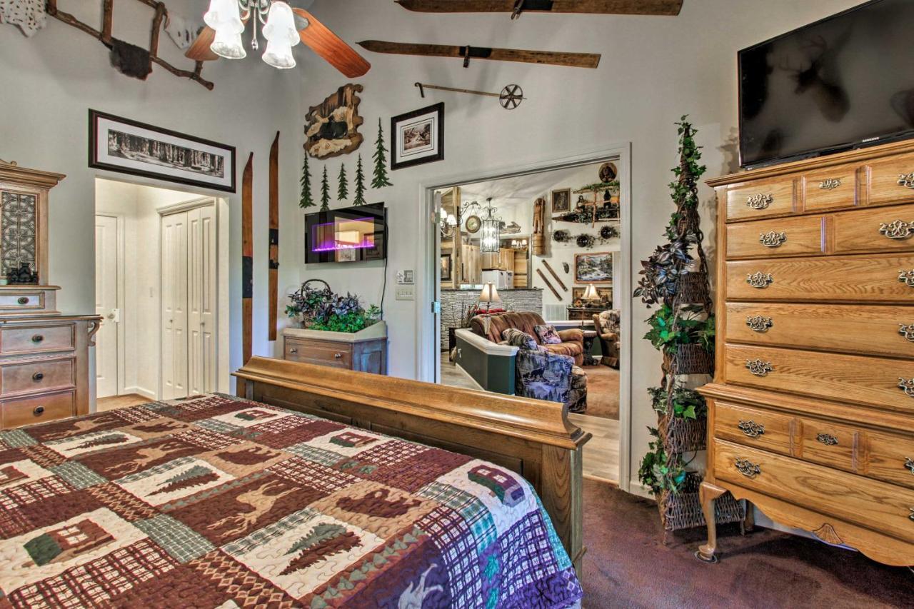 Eclectic Cabin With Hot Tub 1 Mi To Ober Gatlinburg Εξωτερικό φωτογραφία