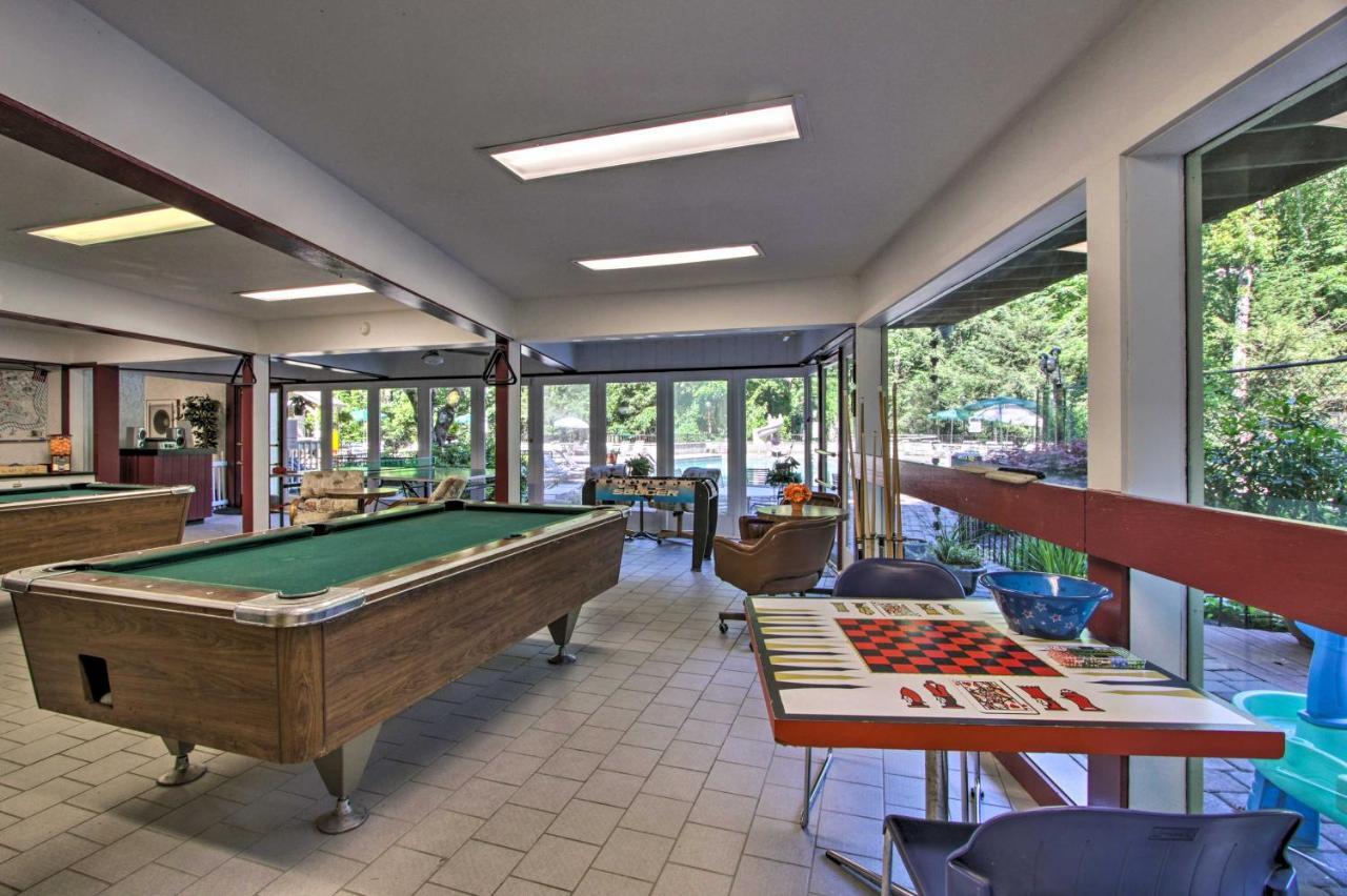 Eclectic Cabin With Hot Tub 1 Mi To Ober Gatlinburg Εξωτερικό φωτογραφία