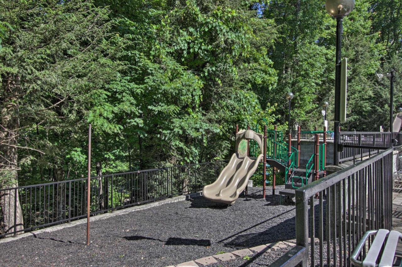 Eclectic Cabin With Hot Tub 1 Mi To Ober Gatlinburg Εξωτερικό φωτογραφία